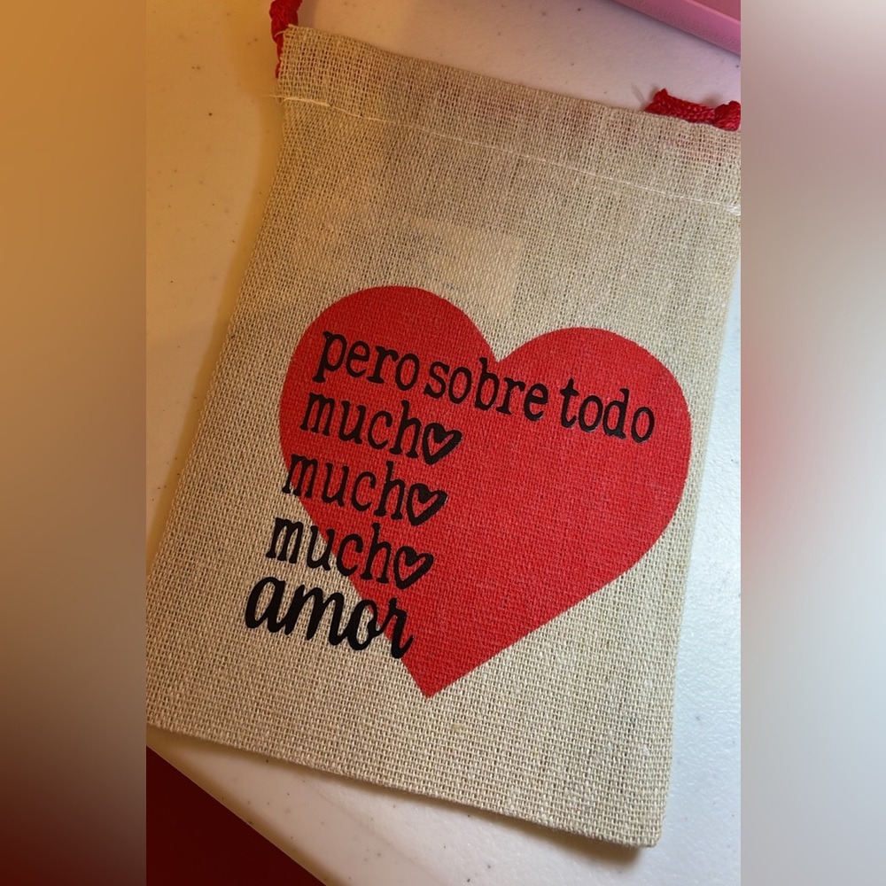 Drawstring bag for accessory